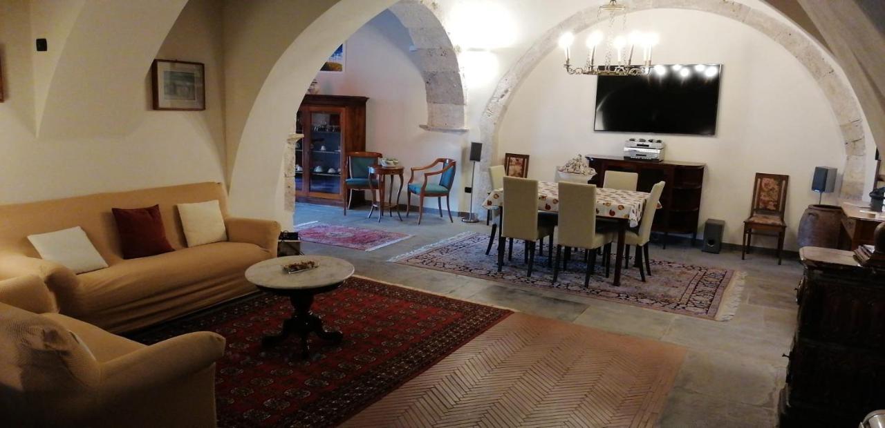 Il Palazzotto 3*
